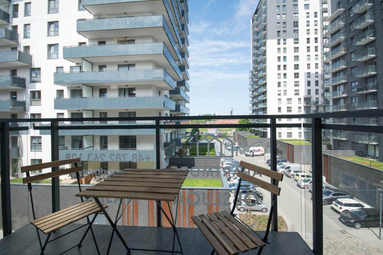 Citystay Centrum Gdansk Apartment מראה חיצוני תמונה